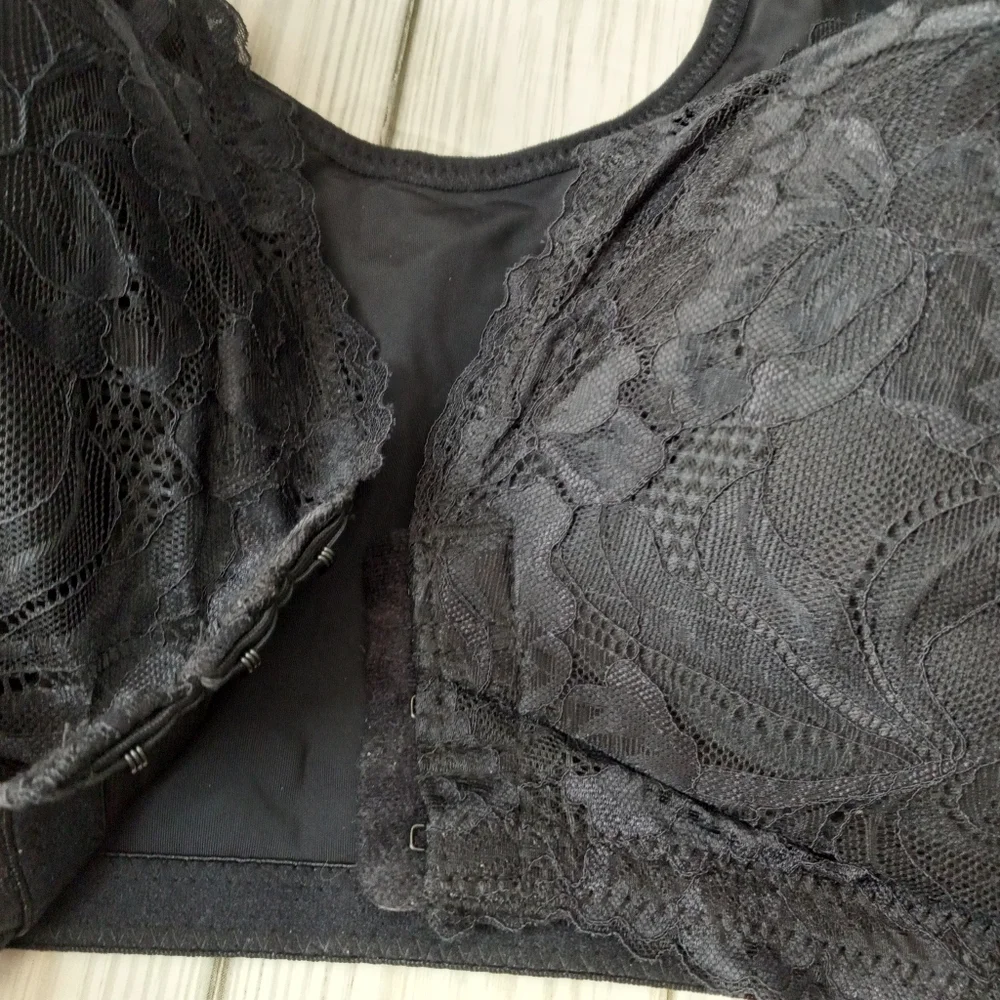 The Lacy Bra Black Floral Lace 44D